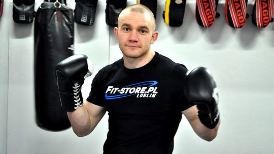 Walka i satysfakcja. Rozmowa z trenerem muay thai Łukaszem Bartnikiem