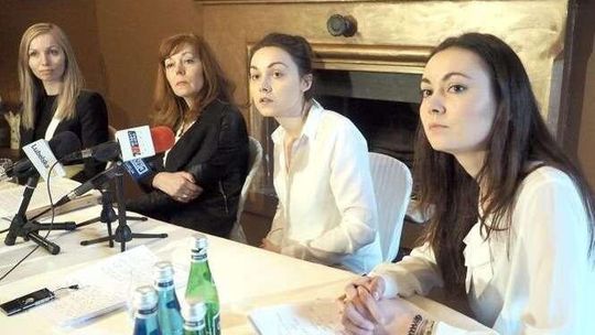 Walka o kazimierskiego koguta. Sarzyńscy chcą żeby zabrać patent stowarzyszeniu