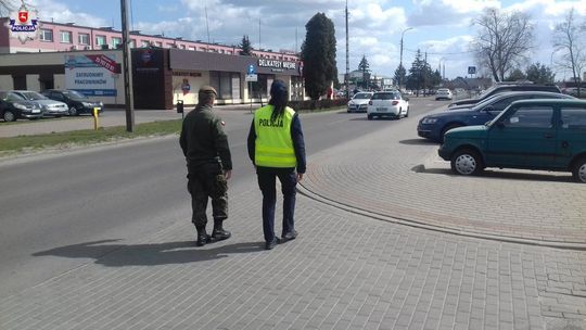 Walka z koronawirusem. Złamali zakaz przemieszczania się "bo nudziło im się w domu”