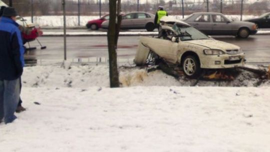 Warszawa: Dwie osoby zginęły w wypadku