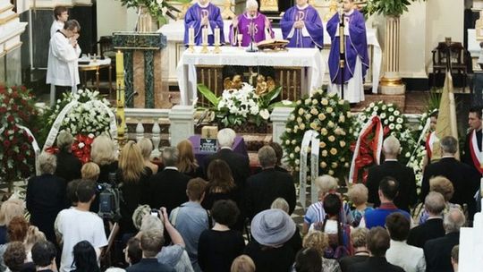 Warszawa pożegnała Andrzeja Łapickiego [zdjęcia]