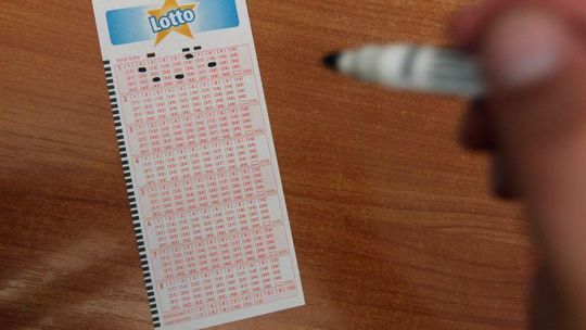 Warszawa: Szóstka w Lotto. Zwycięzca zgarnie 21,5 mln zł