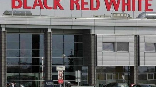 Warsztaty dekoracji w Black Red White w Lublinie