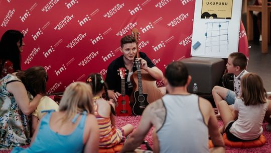 Warsztaty online gry na ukulele z UkuPuku