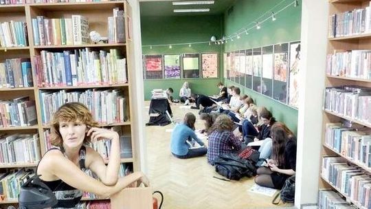 Warsztaty z ilustratorką książek w bibliotece na Czechowie