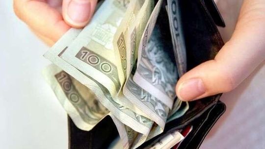 Wąwolnica: Radny stracił mandat. Jego firma świadczyła usługi dla gminy