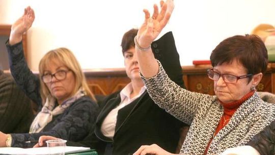 Wąwolnica. Szkoła idzie z gminy do stowarzyszenia