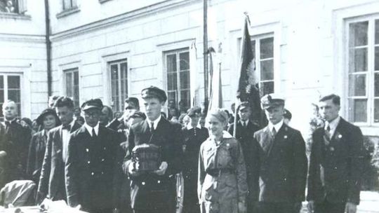 Ważne rozkazy i legionowe przyjaźnie. O pobycie Piłsudskiego w Puławach