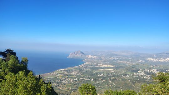 Weekend w Trapani – morze, koral i migdały