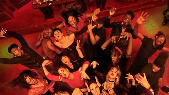 Weekend z Kinem Perła: "Climax" i "Pod mocnym aniołem"