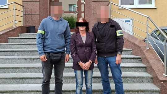 Werbowała „odbieraki” do oszustw metodą „na policjanta”