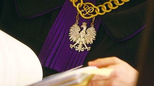 Weselne zdjęcia za publiczne pieniądze. Radny skazany