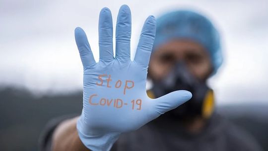 Wiceminister zdrowia o szczepionce przeciw COVID-19: Powinna być dostępna już w styczniu