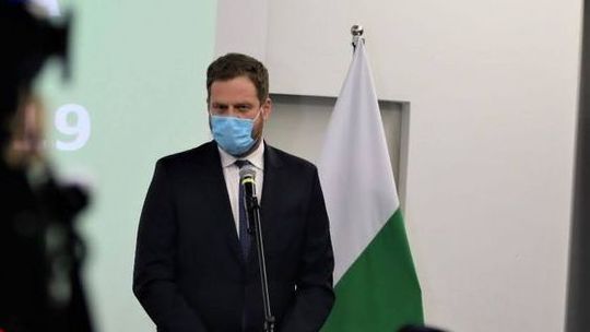 Wiceprezydent Chełma od respiratorów od "handlarza bronią" znów będzie pracować dla rządu. Społecznie