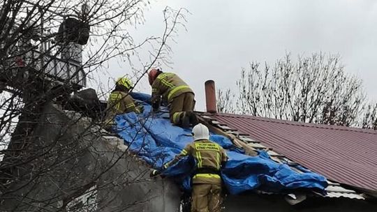 Wichury nad Lubelszczyzną. Setki interwencji strażaków i tysiące odbiorców bez prądu