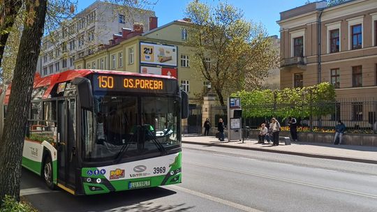 Więcej autobusów, częściej dojedziemy nad Zalew. ZDiTM wprowadza zmiany w komunikacji miejskiej