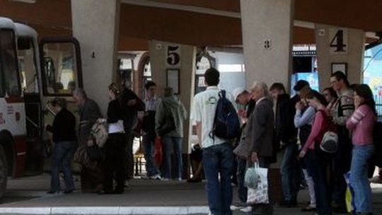 Więcej biletów niż miejsc w autobusie:  PKS przeprosił naszą Czytelniczkę
