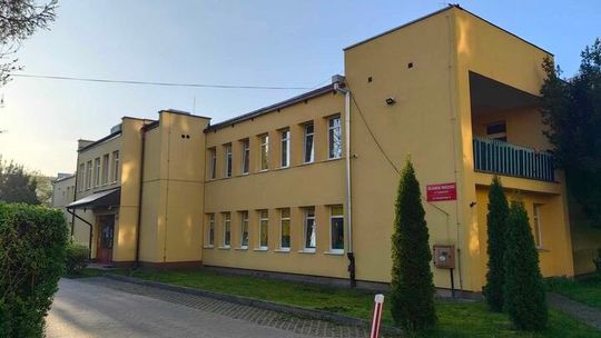 Więcej miejsc dla maluchów w żłobku. Prace przy rozbudowie trwają