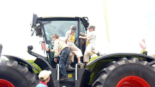 Więcej pieniędzy dla młodych gospodarzy