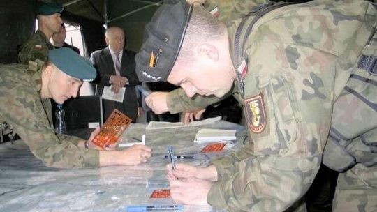 Więcej żołnierzy w Chełmie? "Dodatkowy sprzęt i etaty będą, jak znajdą się na to pieniądze"