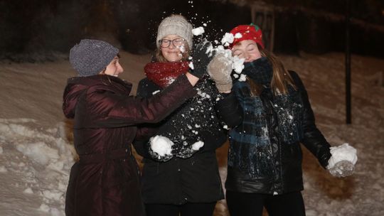 Wielka bitwa na śnieżki w Lublinie. A na deser pizza [zdjęcia]