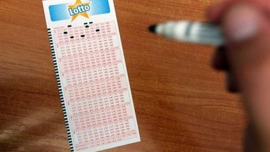Wielka kumulacja Lotto: Szóstka za 30 mln zł padła w Bolesławcu