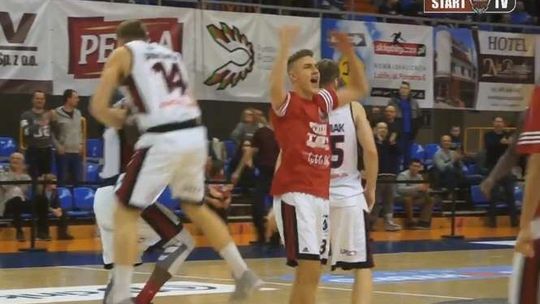 Wielka radość i niedowierzanie. Zobacz decydujące akcje meczu Startu z Rosą (wideo)