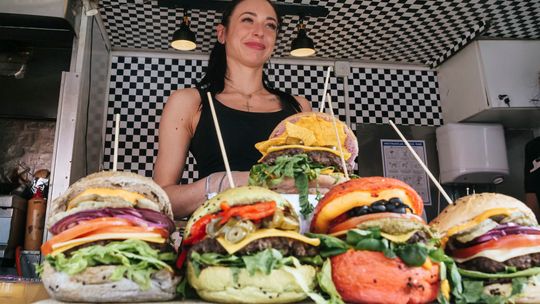 Wielka Szama w Lublinie. Serwują oryginale potrawy z całego świata [ZDJĘCIA]