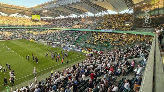 Wielka tragedia. Kibic Motoru zmarł podczas meczu z Legią