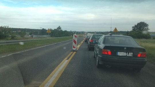 Wielki korek na S17: Wina kolein, a nie świateł?