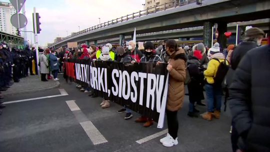 Wielki protest w Warszawie trwał do północy
