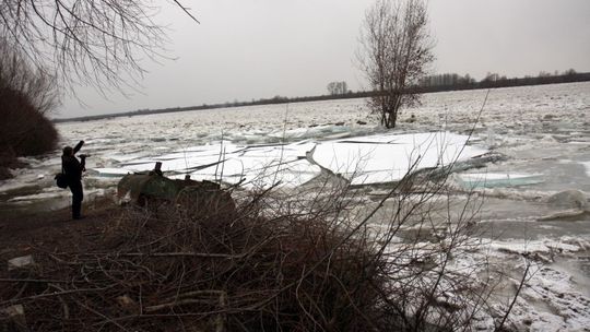 Wielki zator lodowy i alarm na Wiśle koło Kazimierza (zdjęcia, wideo)
