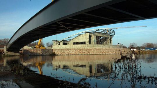 Wielkie inwestycje w Stężycy. Plaża, podświetlane mosty, amfiteatr