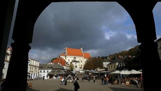 Wielkie sprzątanie Kazimierza Dolnego. Zapraszają mieszkańców