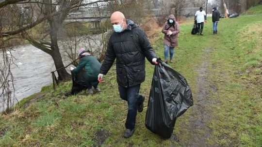 Wielkie sprzątanie polskich rzek. Dziś finał Operacji Czysta Rzeka 2021
