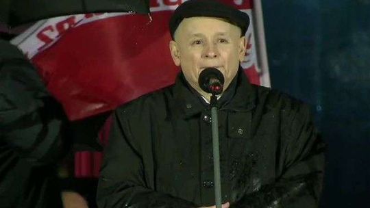 "Wiemy już jak, wiemy już gdzie". J. Kaczyński o pomnikach ofiar katastrofy smoleńskiej