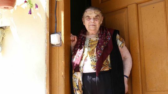 Wieś w Lubelskiem ma tylko 9 mieszkańców "Jesteśmy na końcu świata, ale jest nam tu dobrze" 