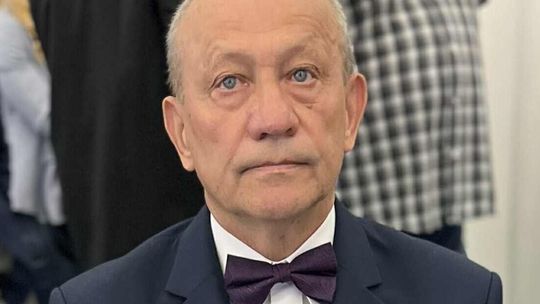 Wiesław Nowakowski zachował stanowisko. Zabrakło dwóch głosów do odwołania