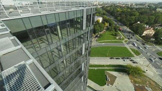 Wieżowce i osiedle w miejscu dawnej zajezdni. Budowa Centrum Zana Office Park [zdjęcia, wideo]