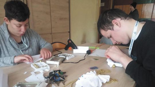 Wigilia na trzy tury. Święta W DPS-ie bez rodziny w obawie przed kwarantanną