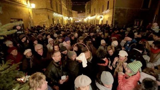 Wigilia Starego Miasta w Lublinie. Kolędy, życzenia i smakowitości (zdjęcia)