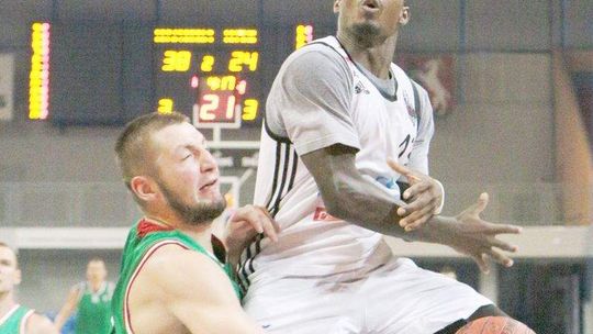 Wikana-Start Lublin pokonała dwa razy Legię Warszawa. Odwiedziny pierwszego Polaka w NBA