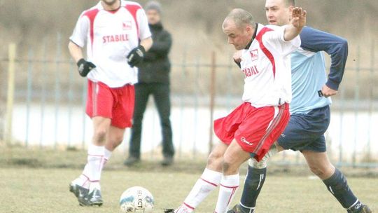 Wisła Annopol wygrała z Gościeradowem, Cisy rozbiły Amatora