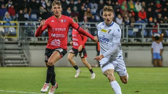 Wisła Grupa Azoty Puławy dostała lanie od Pogoni Siedlce, ale utrzymała się w eWinner Drugiej Lidze