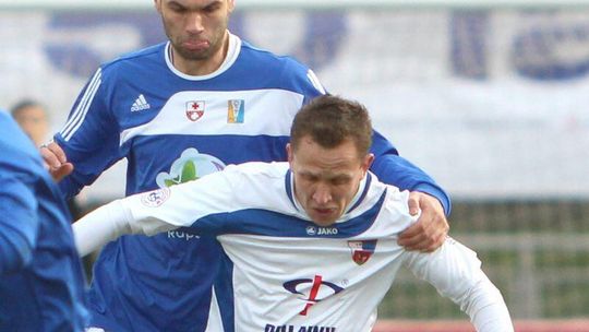 Wisła Puławy - Pelikan Łowicz, dzisiaj o godz. 16