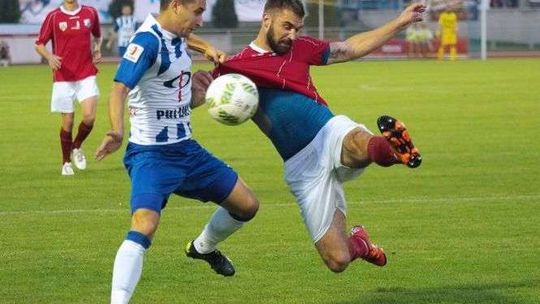 Wisła Puławy szanuje pierwszy punkt. Poszukiwania napastnika trwają