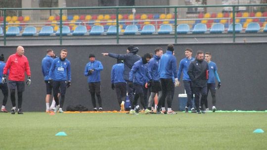 Wisła Puławy z odjętymi dwoma punktami i zawieszoną licencją!