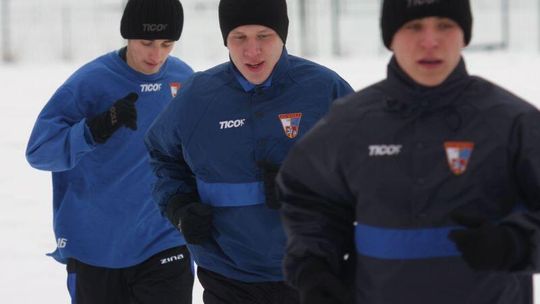 Wisła Puławy znowu trenuje, Konrad Nowak w Partyzancie?