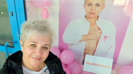 Witryna tego sklepu przyciąga wzrok. Właścicielka: Warto pomagać. Dobro wróci