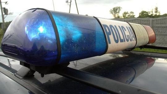 Witulin: Auto wjechało w piwniczkę, kierowca zginął